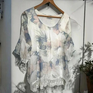 Italian gauzy flowy silk and lace floral top  S boho coastal cowgirl floral